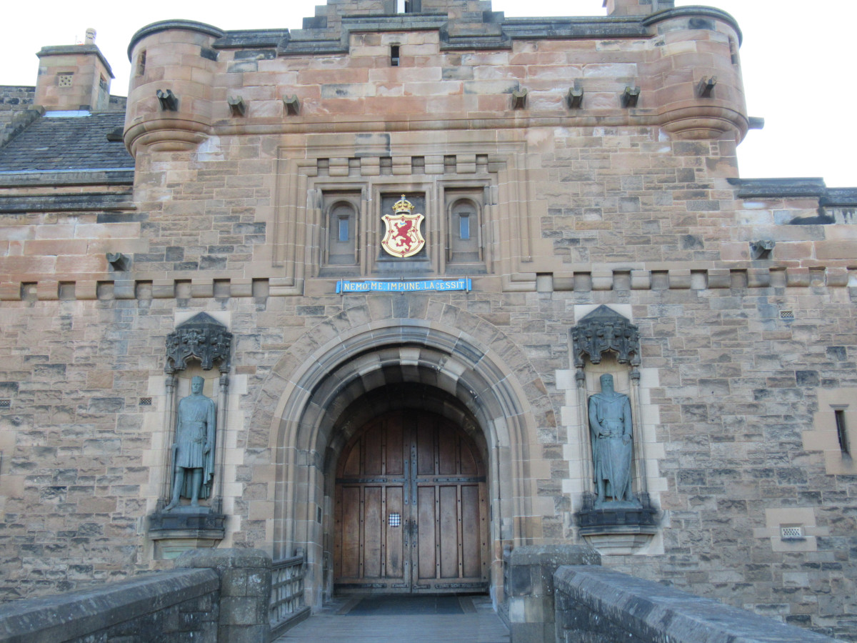 Castle front Edinburgh