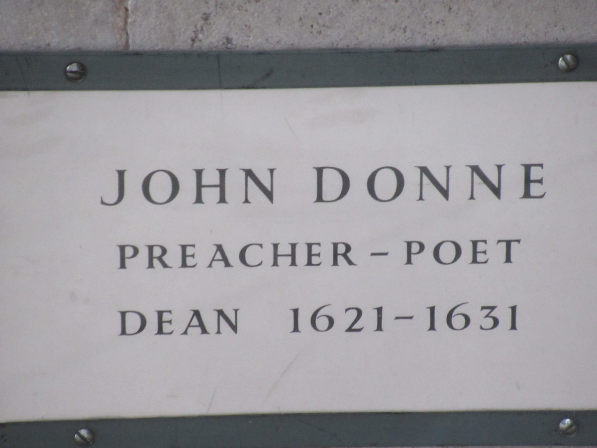 John Donne St Pauls, London