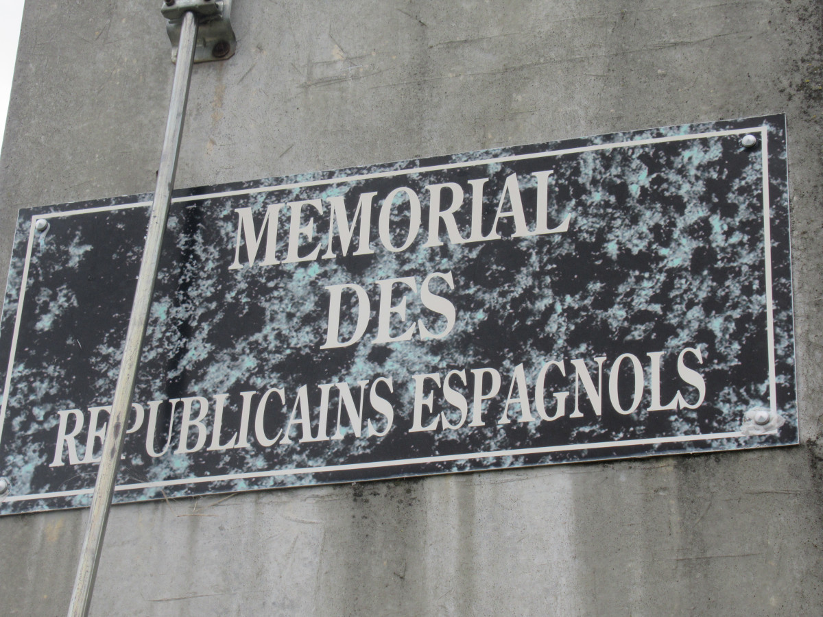 Bordeaux Bassins a Flot memorial