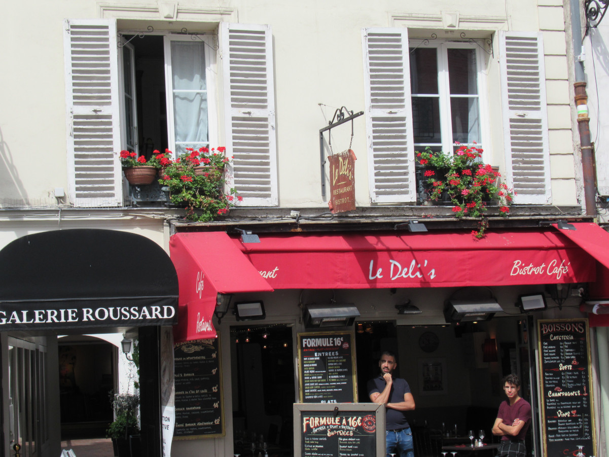 Montmartre Cafe, Paris