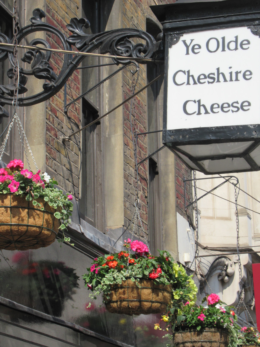 Cheshire Cheese pub, Fleet Street