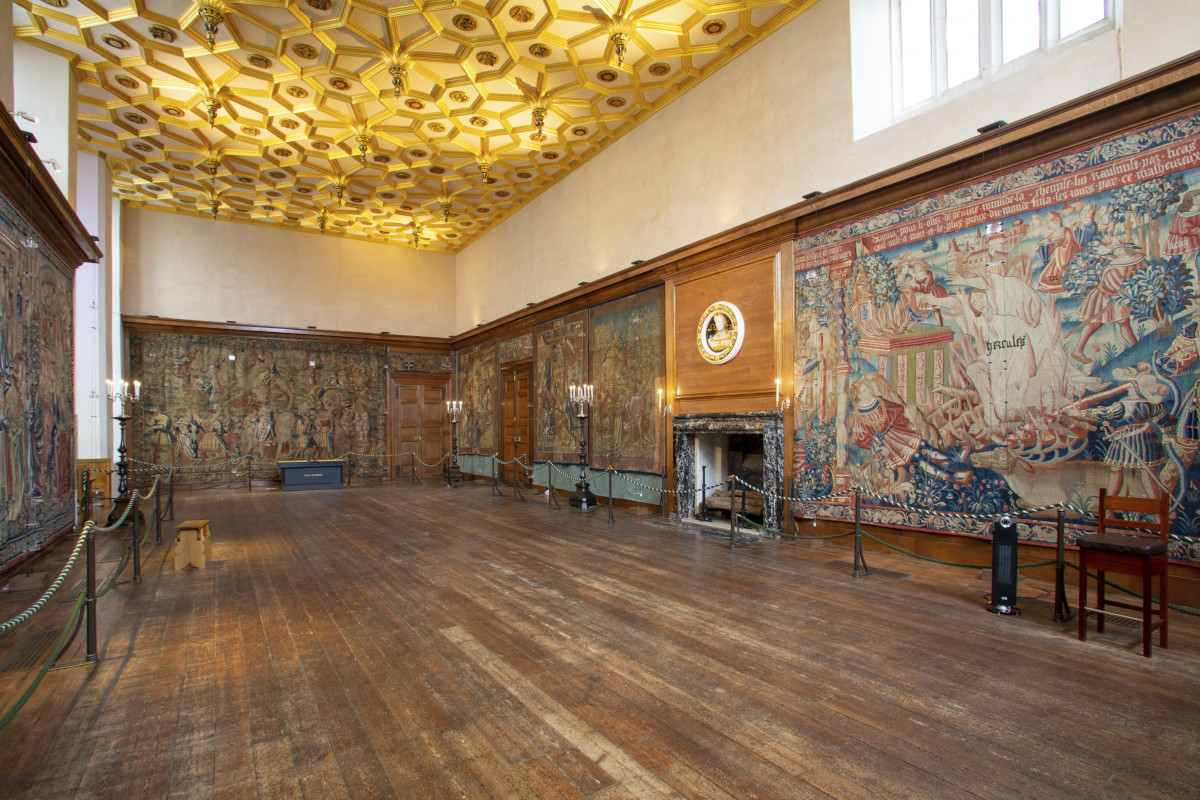 London Hampton Court Great Watching Chamber ©Historic Royal Palaces