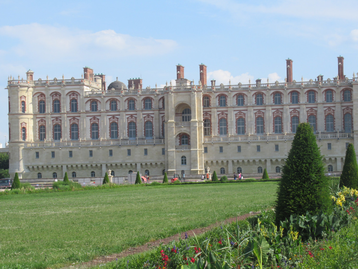 St Germain-en-Laye chateau grounds